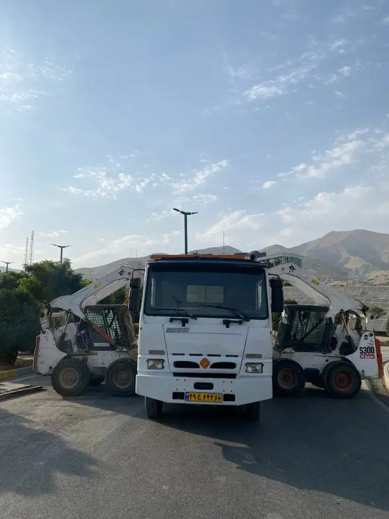 خاکبرداری بابکت و مینی بیل و کامیون بادسان