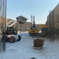 خاکبرداری بابکت و مینی بیل و کامیون بادسان
