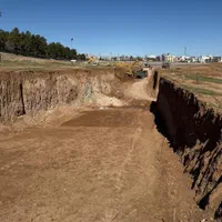 بیل مکانیکی،خاکبرداری،کوهبری،گودبرداری،تخریب