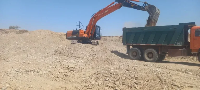 راننده بیل