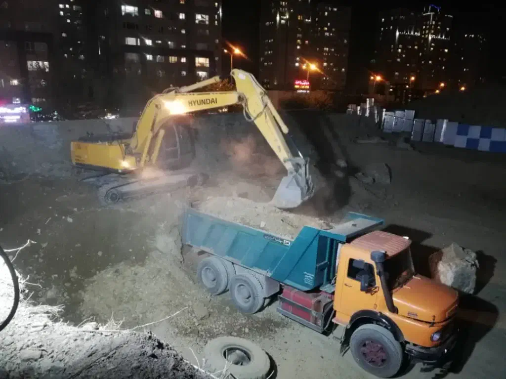 خاکبرداری بیل لودر بابکت ماسه نخاله خاک کل البرز
