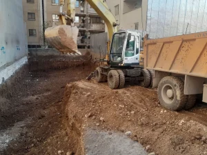بیل مکانیکی جهت کار