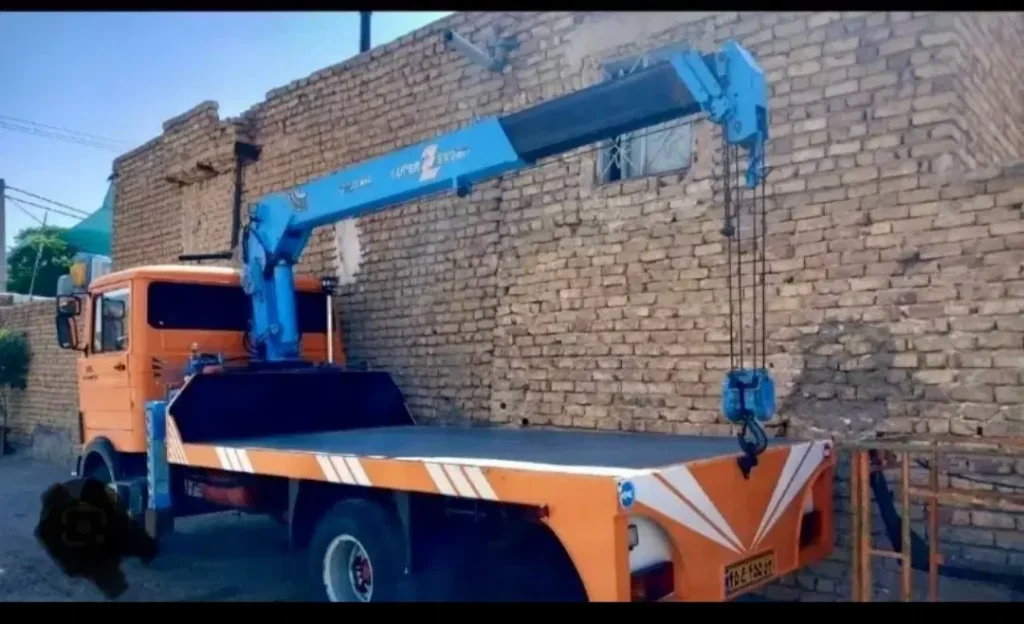 جرثقیل شبانه روزی
