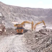پیمانکاری و اجاره دستگاه های راهسازی بیل مکانیکی