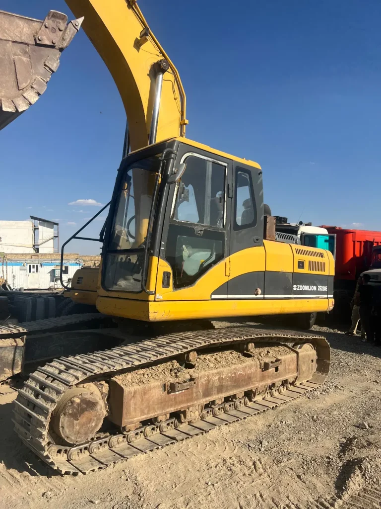 پیمانکاری بیل مکانیکی