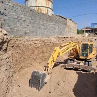 گودبرداری با بیل مکانیکی