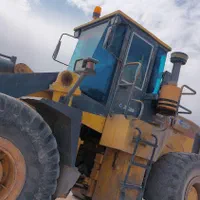 خدمات عمرانی بیل مکانیکی ولودر وبیل بکو وکمپرسی