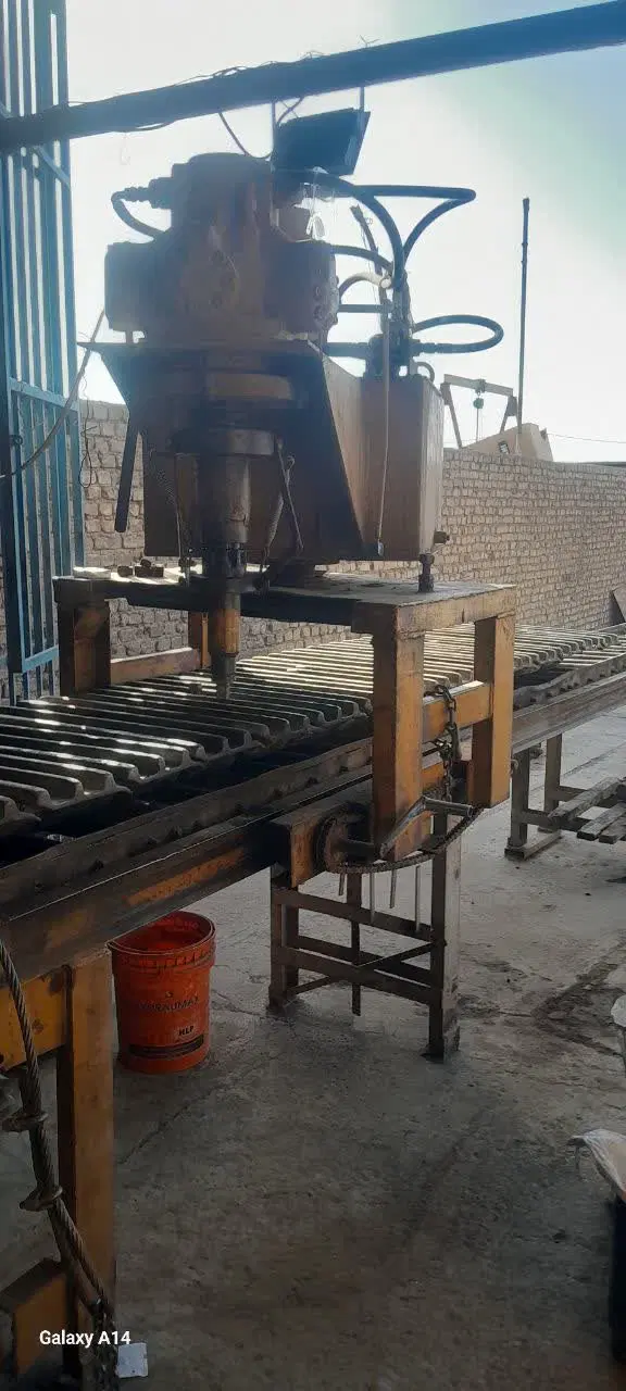 تعمیر زنجیر بیل مکانیکی و بلدوزر