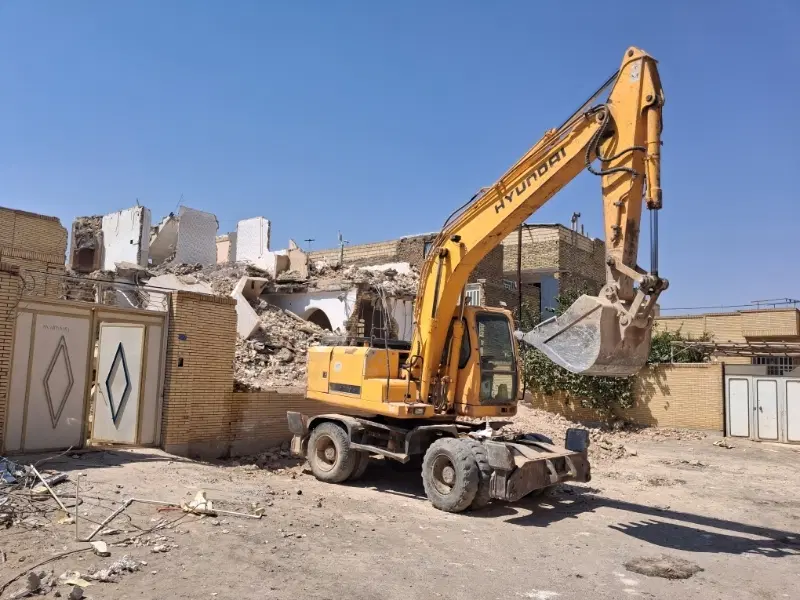 گودبرداری با بیل مکانیکی