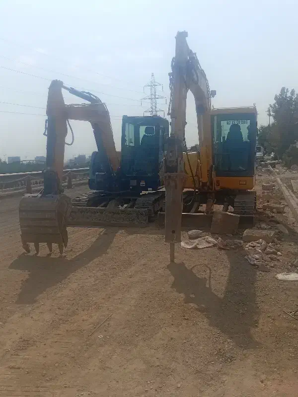 اجاره بیل مکانیکی ومینی بیل همراه با پیکور